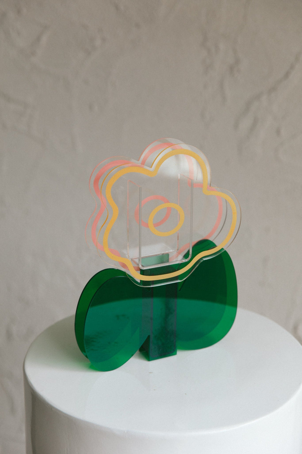 Anemone Eco-friendly Acrylic Vase Clear