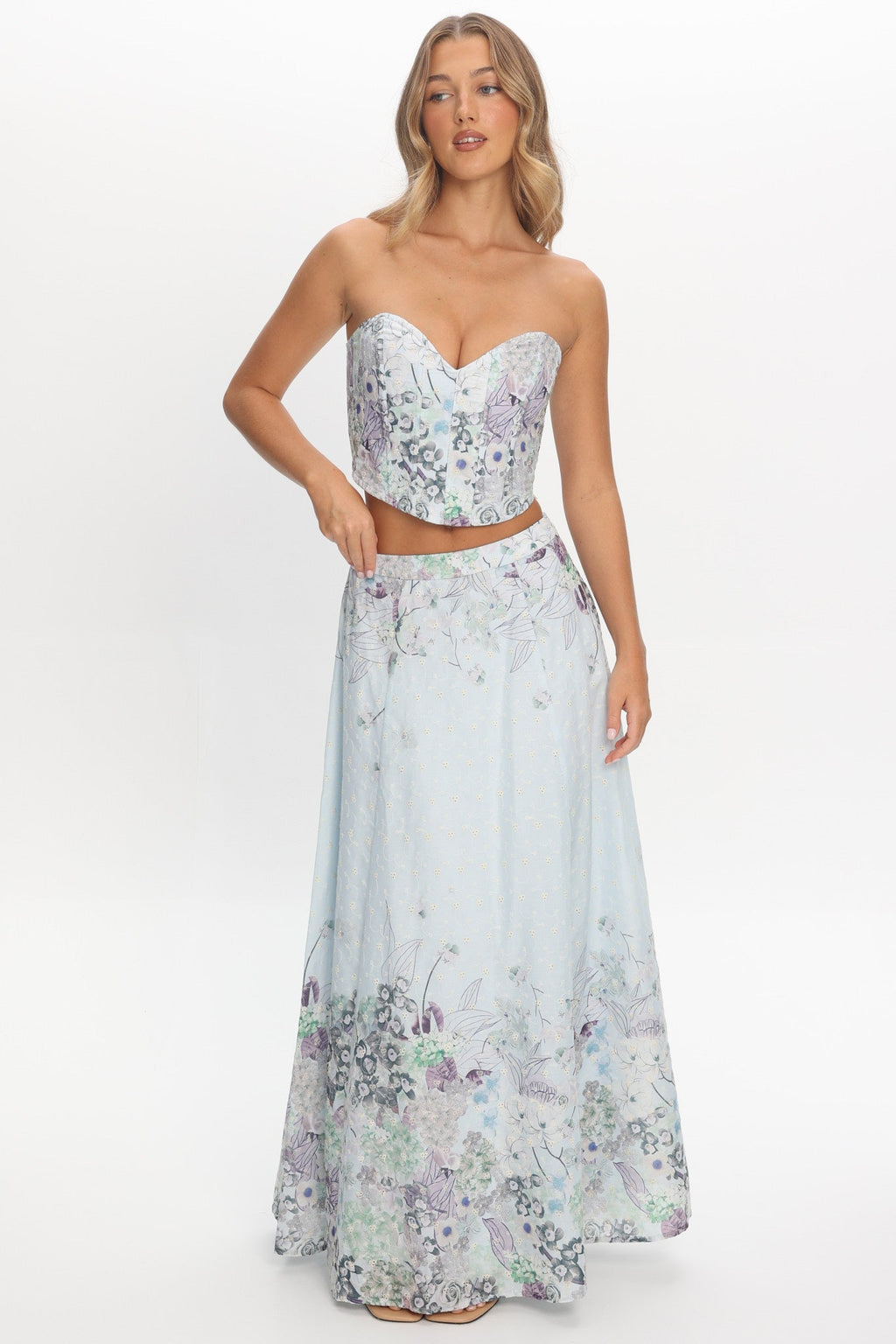 Sazkia Embroidered Maxi Skirt Blue