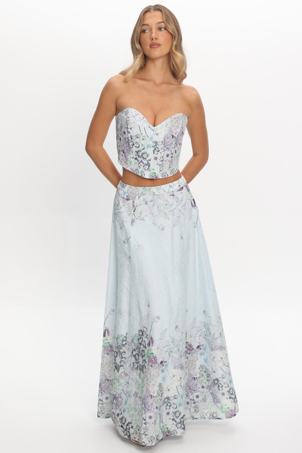 Sazkia Embroidered Maxi Skirt Blue