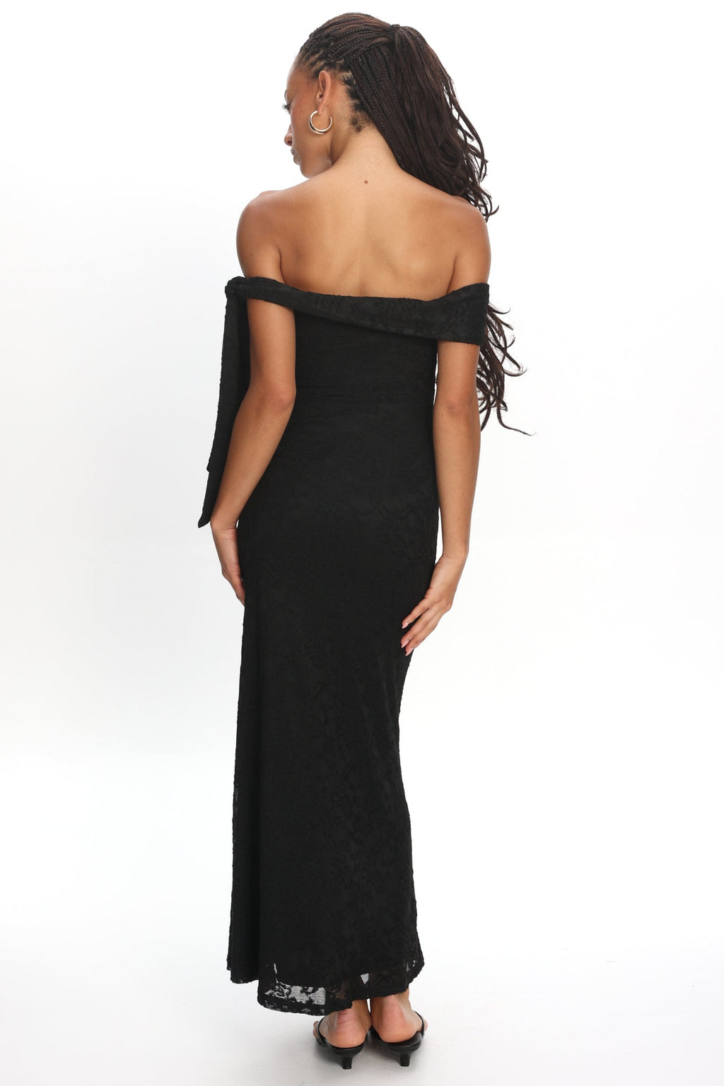 Aurora Sky Off-Shoulder Tie Maxi Dress Lace Black