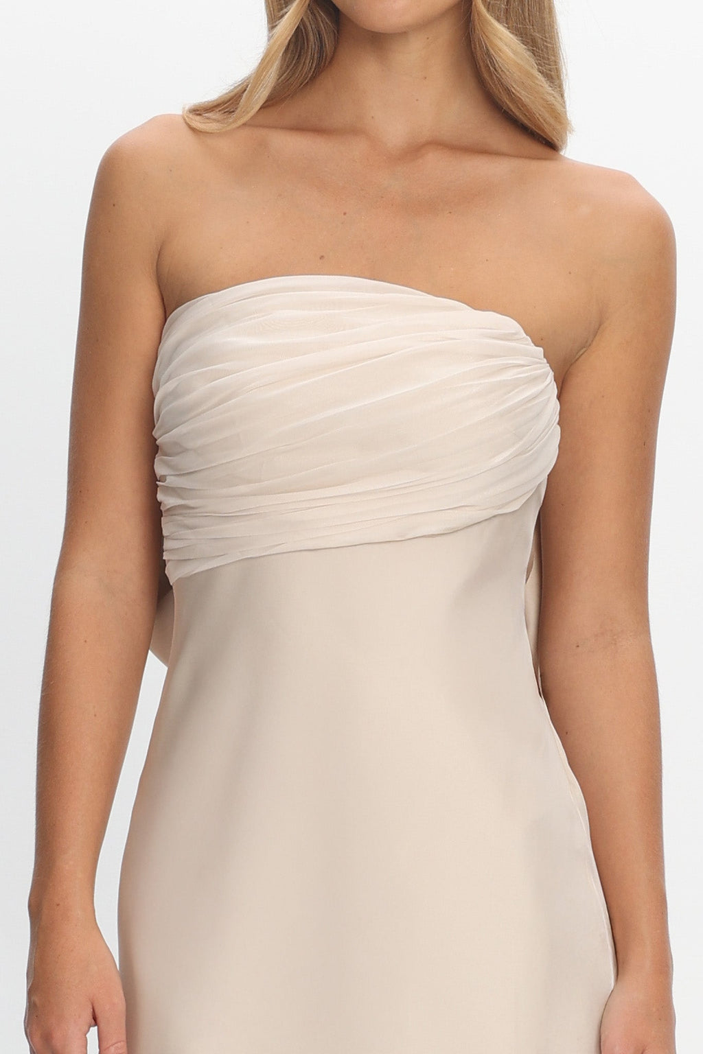 Iyeciz Strapless Maxi Dress Champagne