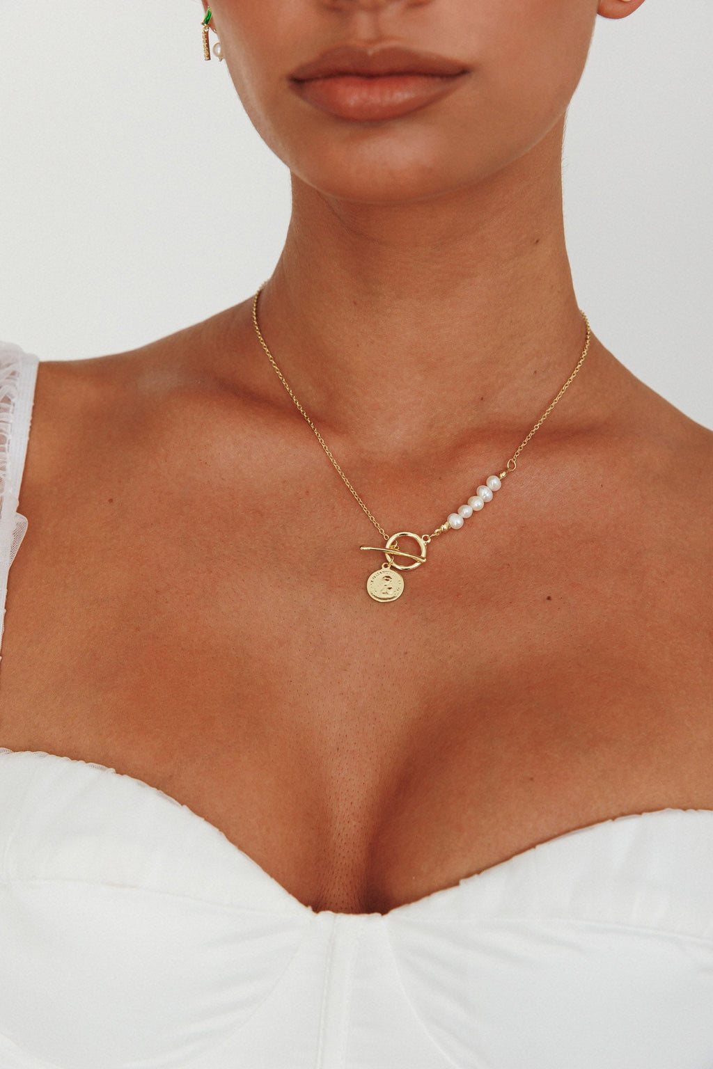 Meliza Pearl & Coin Necklace Gold