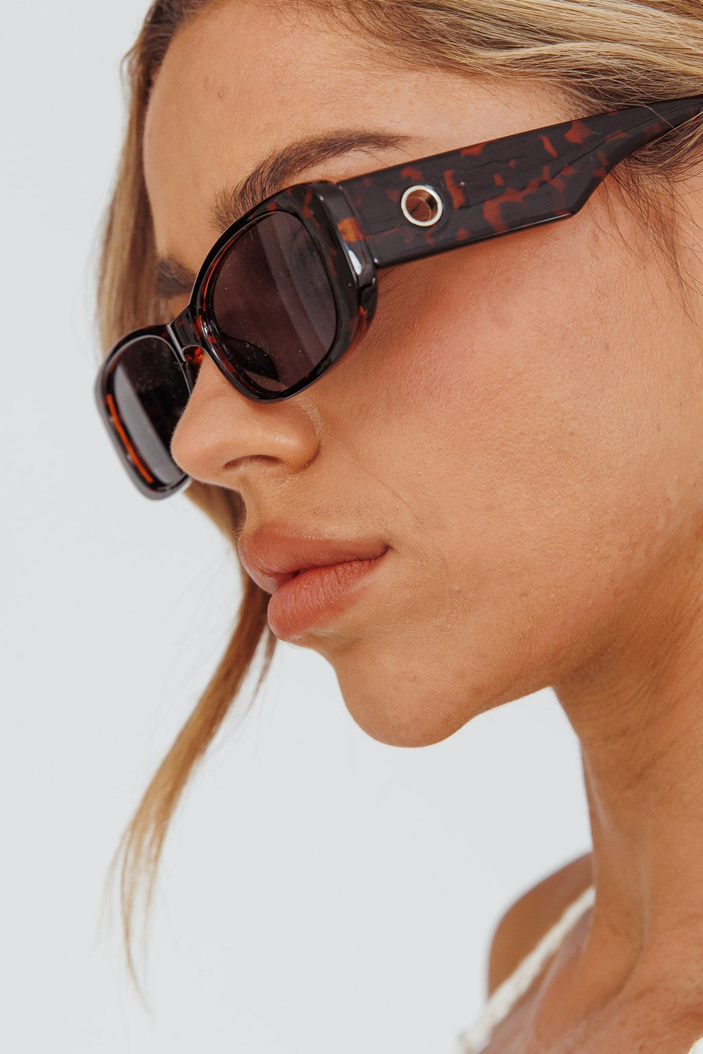Eola Retro Sunglasses Tort