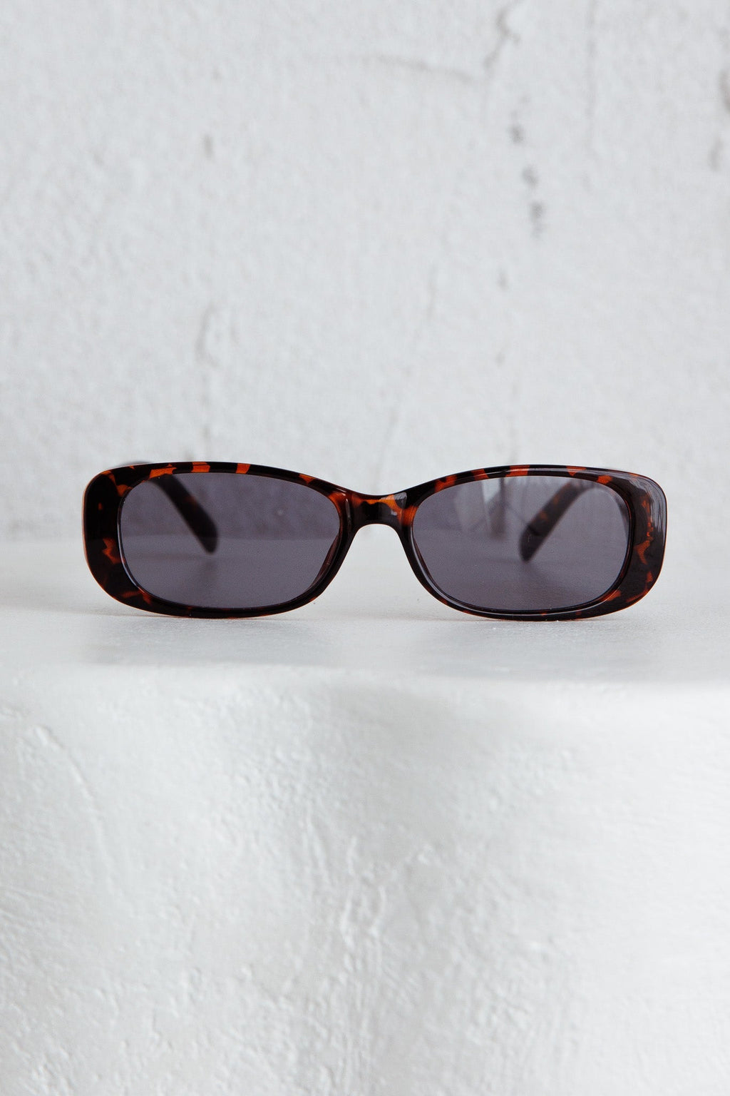 Eola Retro Sunglasses Tort