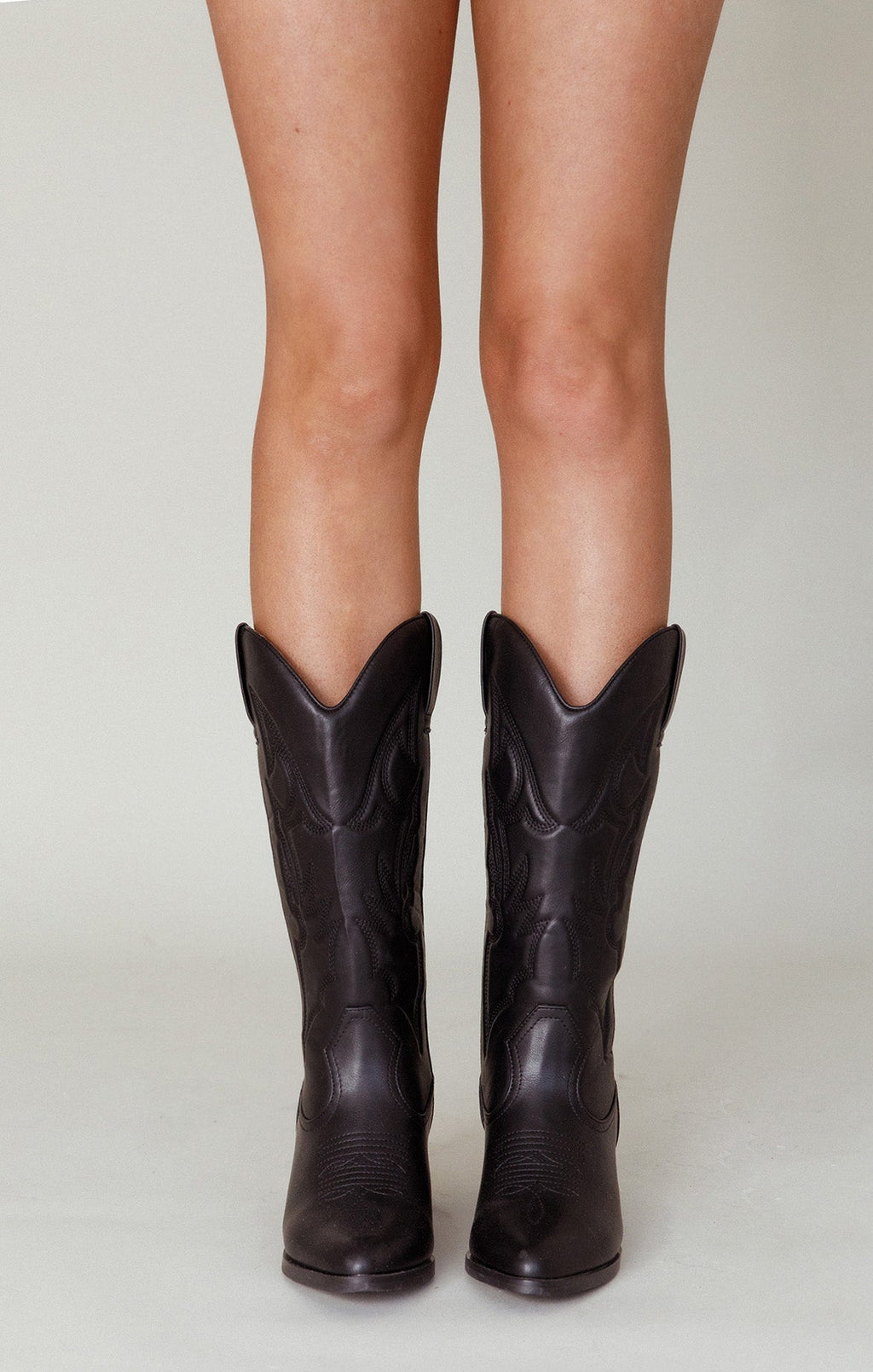 THERAPY Ranger Boot Grape
