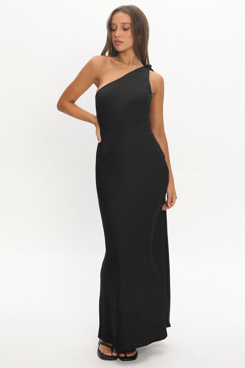 Robertah One-Shoulder Bow Maxi Dress Black