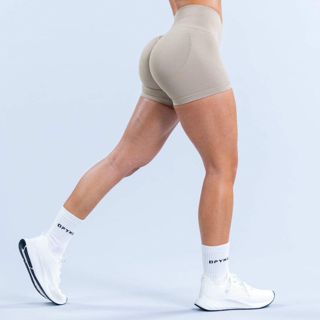 Hannah Pearson Shorts | 4.5