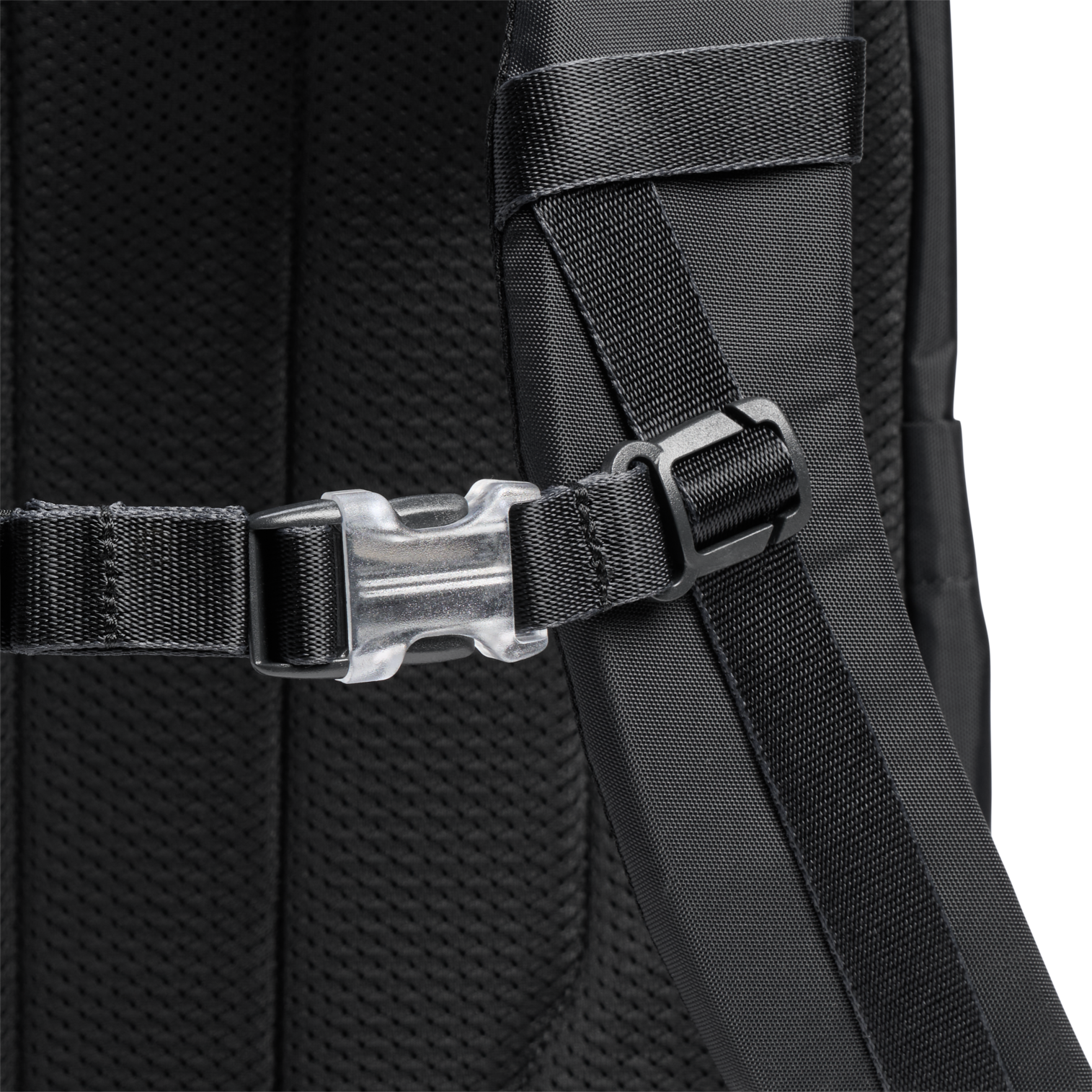 The Vitalize??Backpack | 30.9 QT