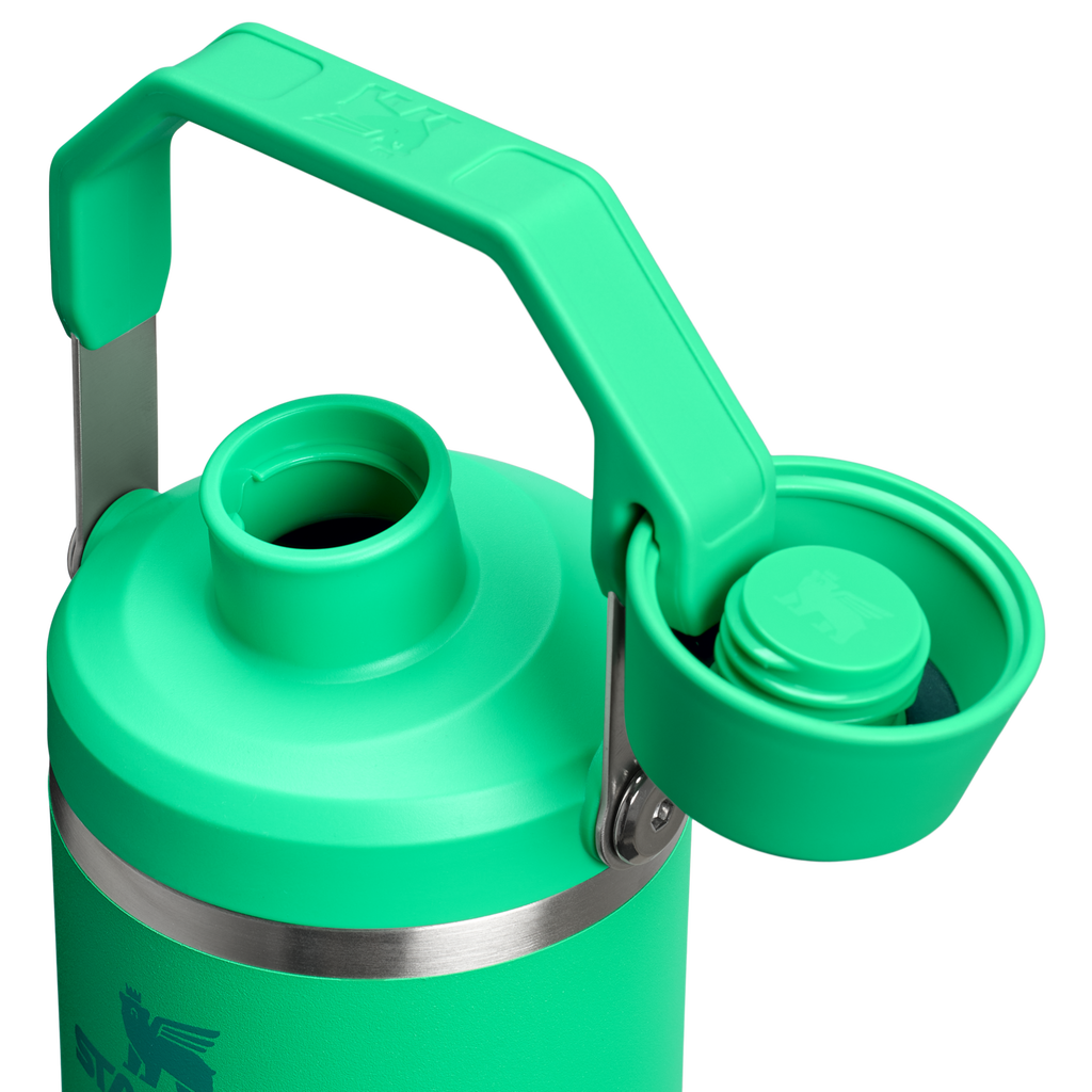 The IceFlow??Tumbler with Fast Flow Lid | 20 OZ