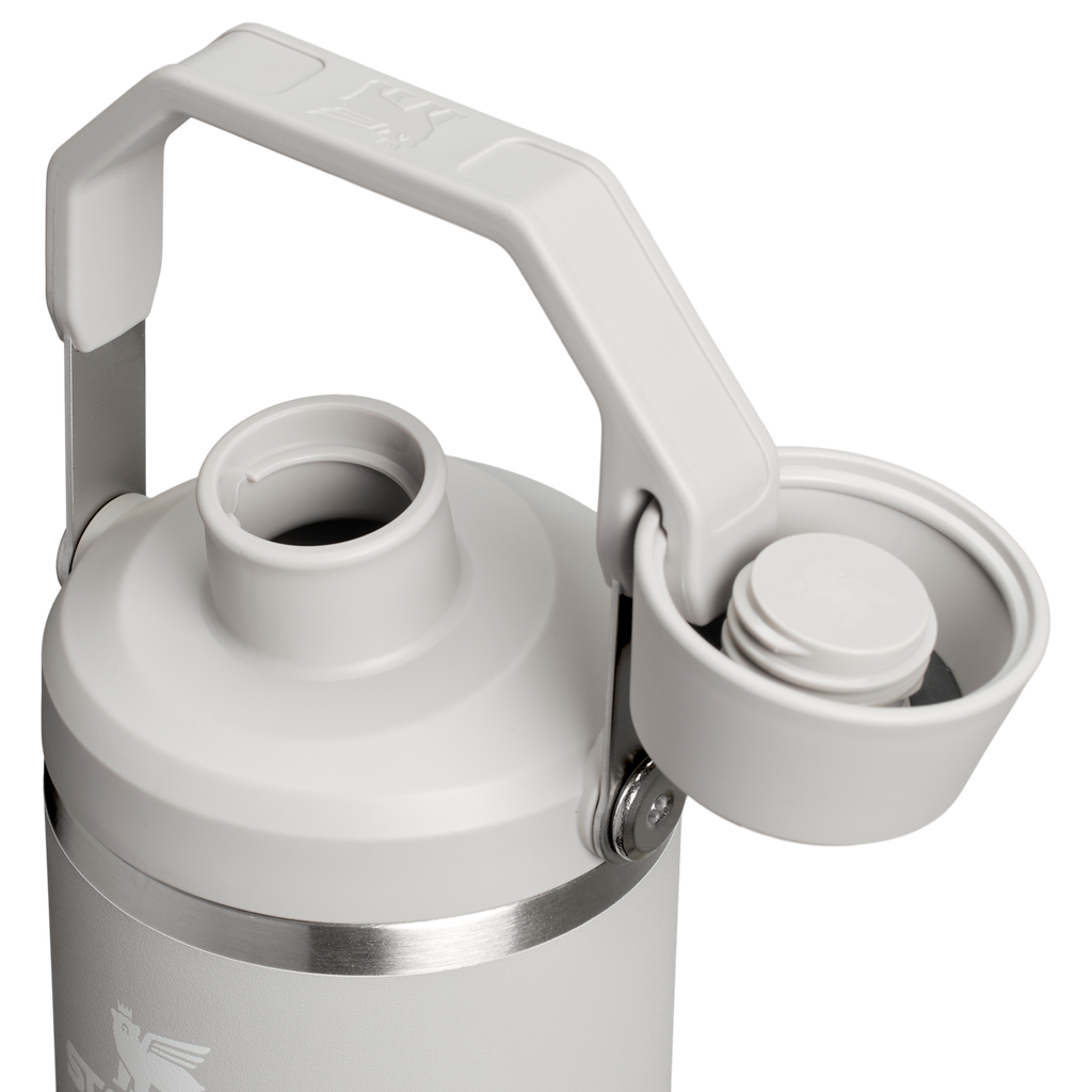 The IceFlow??Tumbler with Fast Flow Lid | 30 OZ