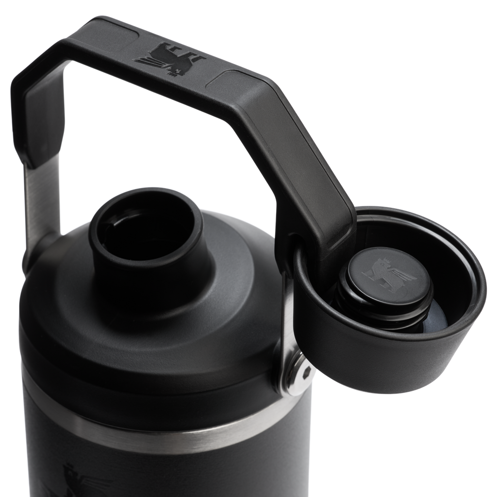 The IceFlow??Tumbler with Fast Flow Lid | 20 OZ