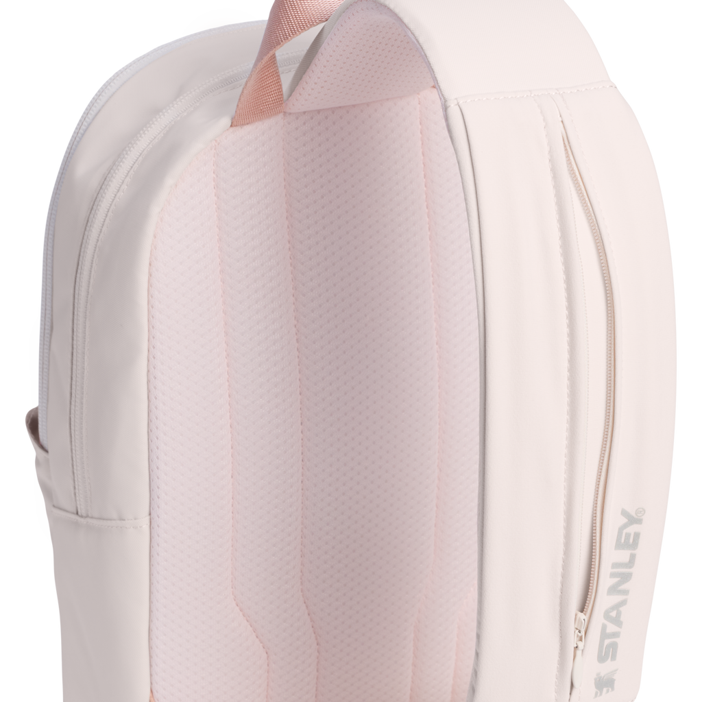 The Vitalize??Crossbody Bag | 10 QT