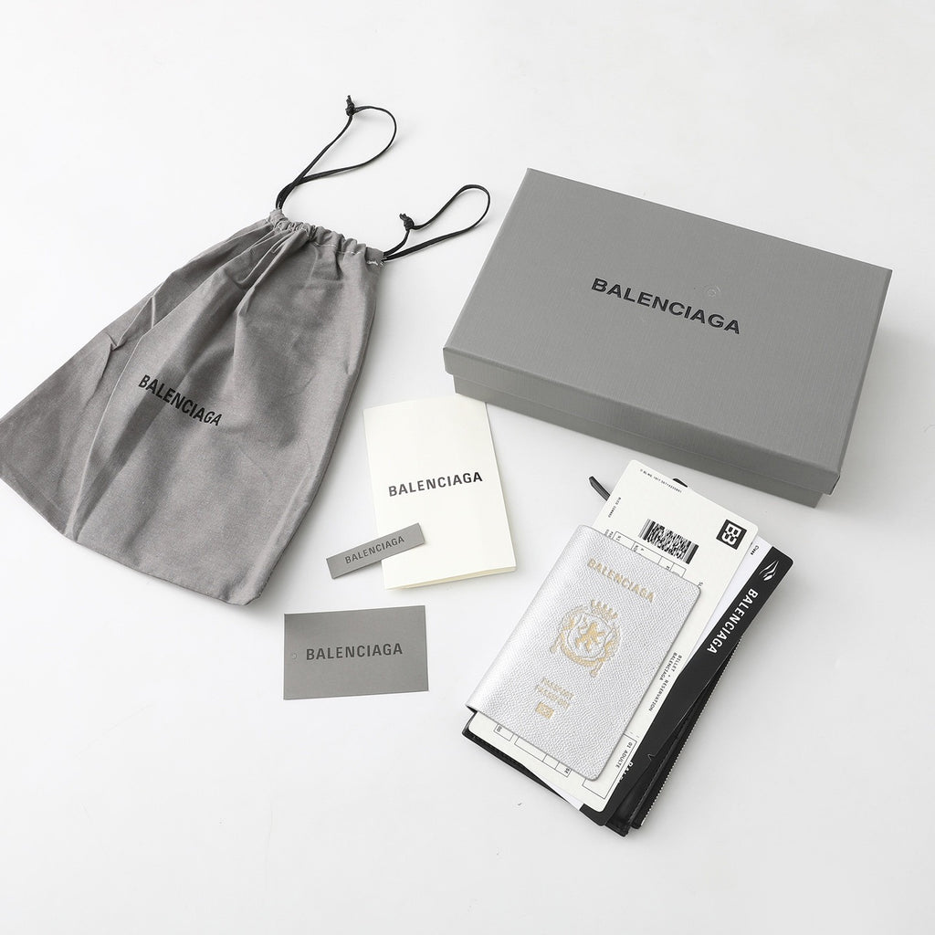 Balenciaga Spring New Product: Passport Aircraft Phone Lanyard Bag Silver And Black Glossy Leather Passport Bag Airline Ticket Wallet Bags #195348