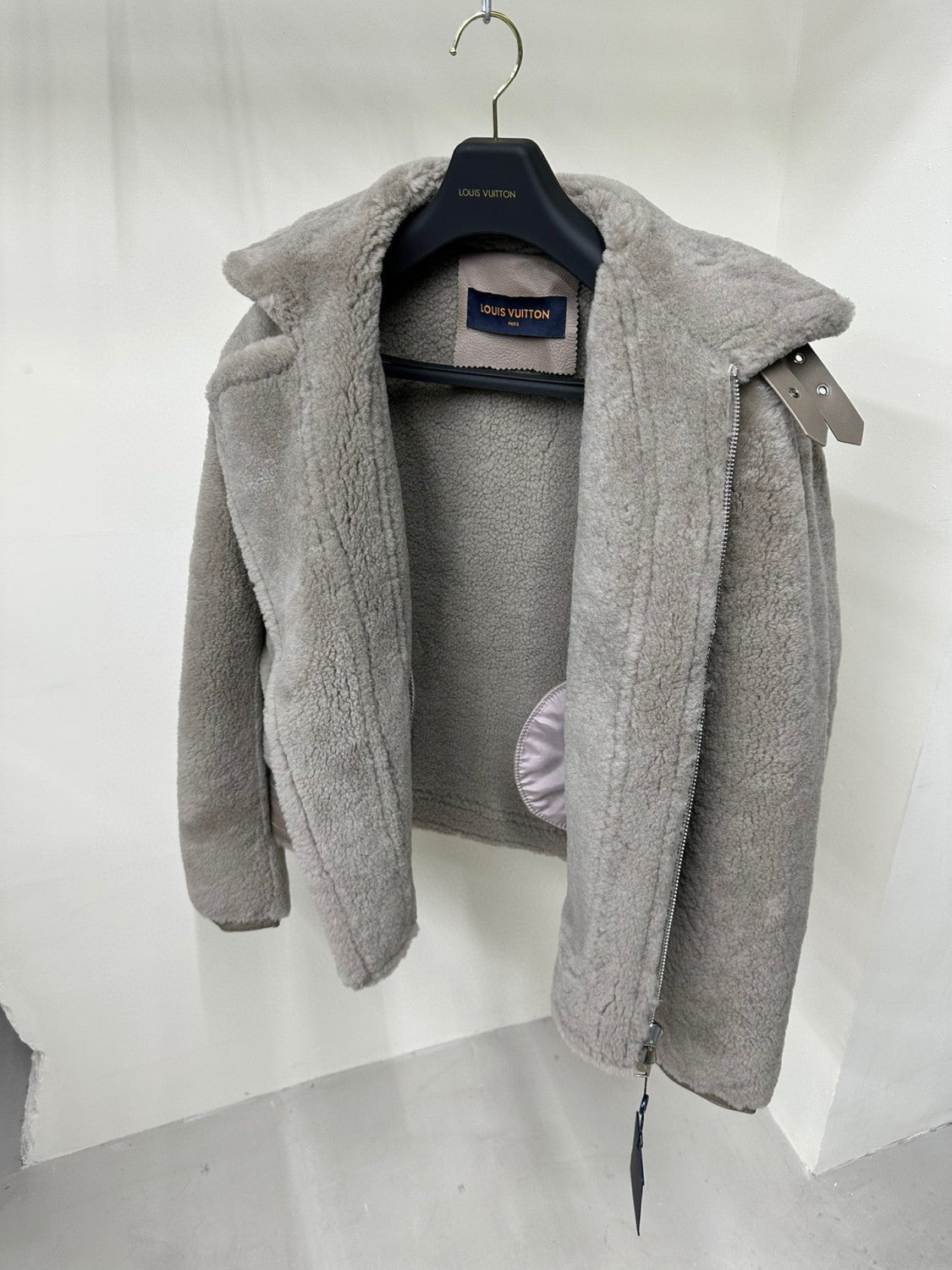Louis Vuitton Removable Fur Leather Jacket Ngvp #5666