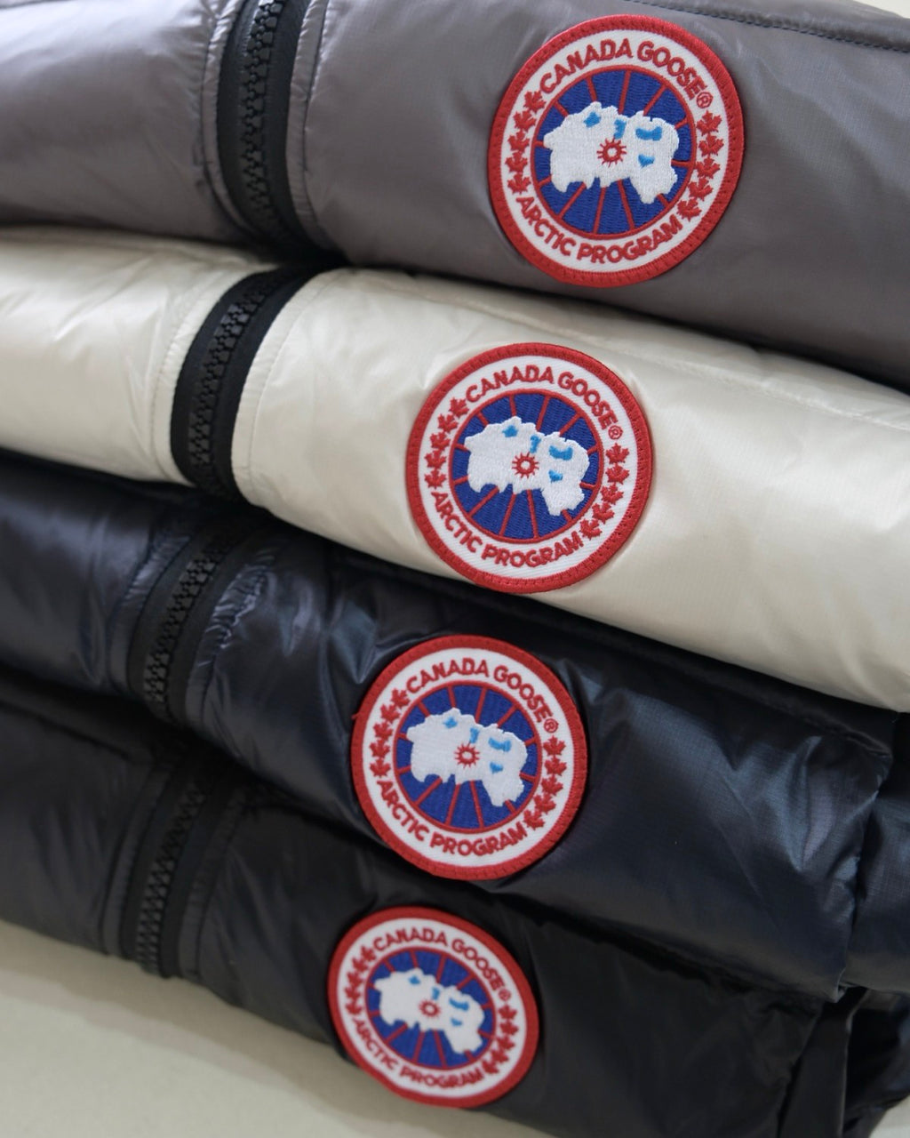 Canada Goose Men's and Women's Fall/Winter Crofton Canada Goose lightweight series functional Down jacket vest #332211