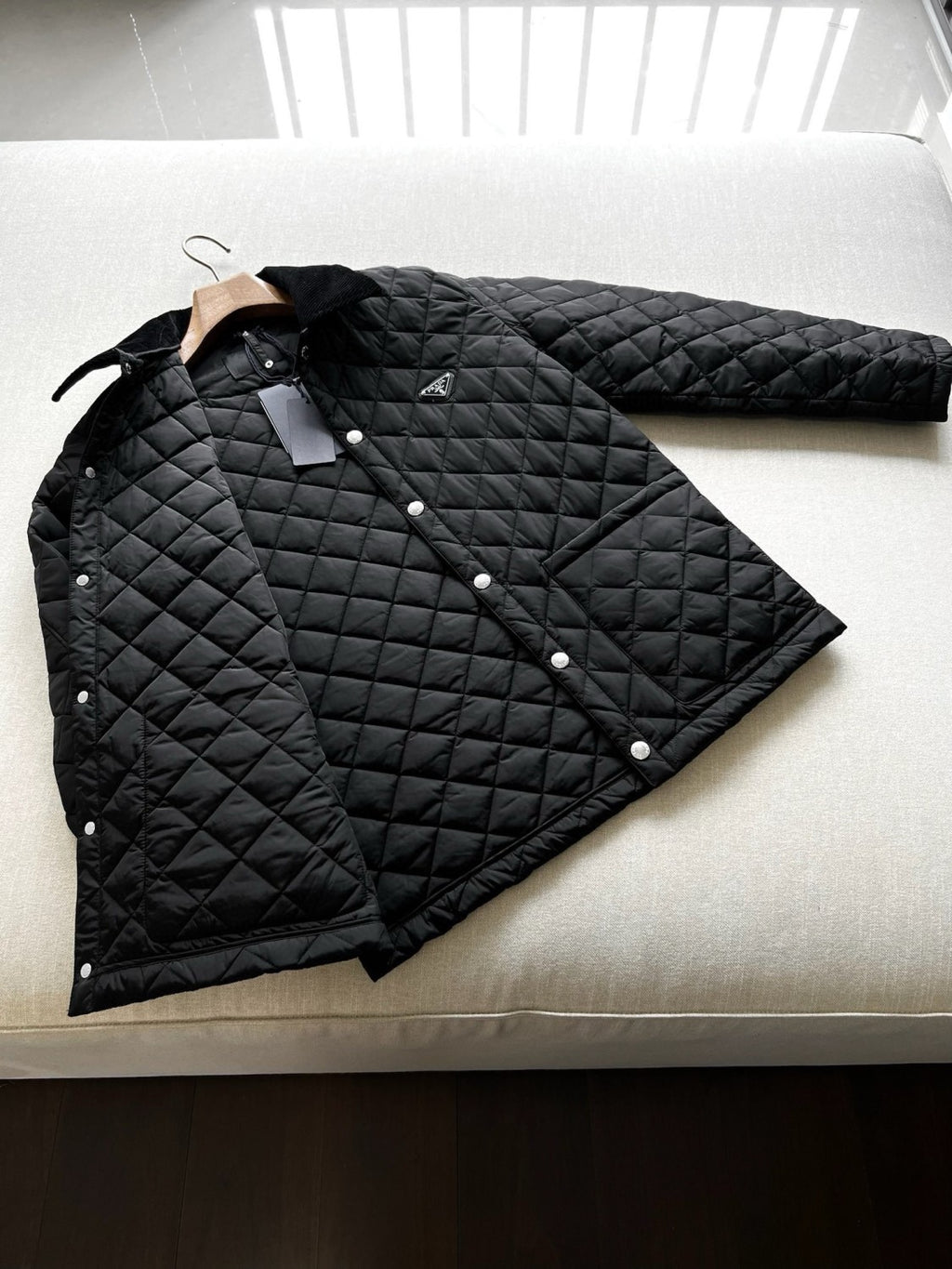 Prada Men's Autumn and Winter Solid Color Nylon Quilted Single Breasted Long Sleeve Puffer Down Jacket #73918