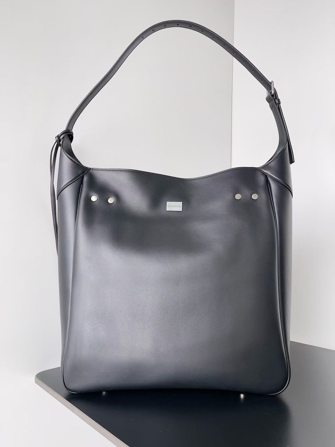 Balenciaga Women's Bel Air Collection Large Hobo Handbags Leather Solid Color Bags Bag 8057582ABAV1000 Ngvp #9931