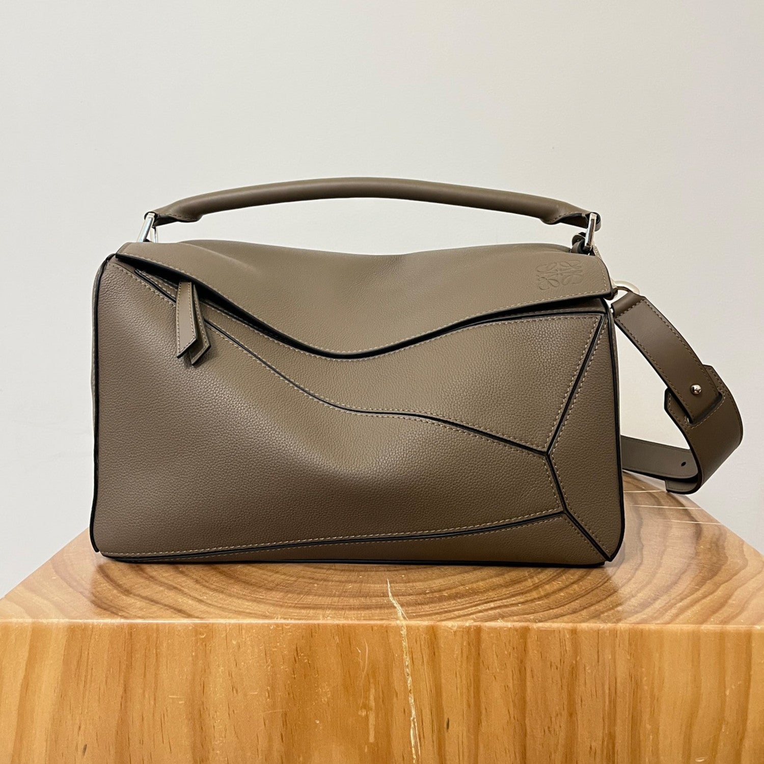 Loewe Large Classic Puzzle Cowhide Handbags Men Women Fashion Geometric Casual Temperament Commuter Crossbody Bag Bags B510P00X05 #71934