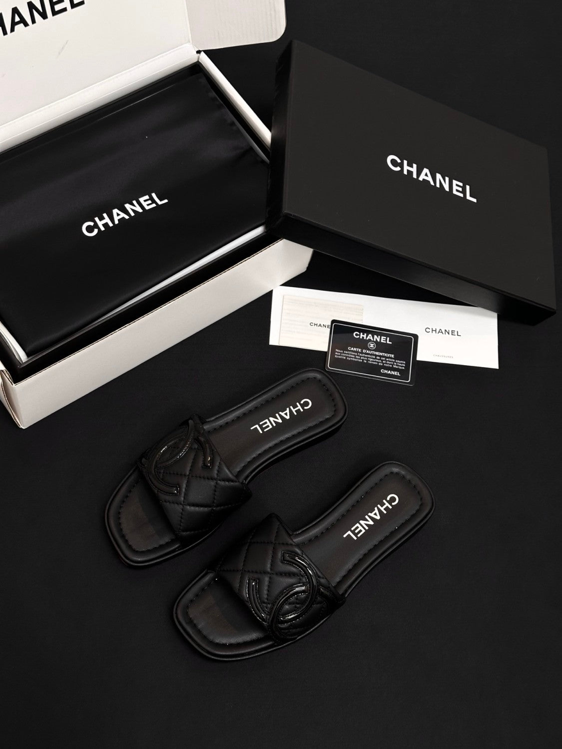 Chanel CC Vintage Diamond Slippers#380066