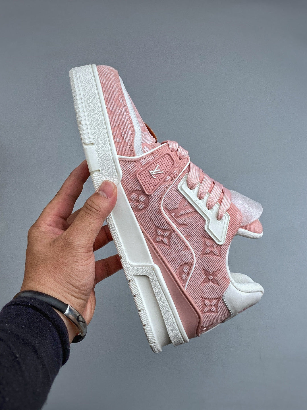 LOUIS VUITTON LV Trainer Sneaker #385130