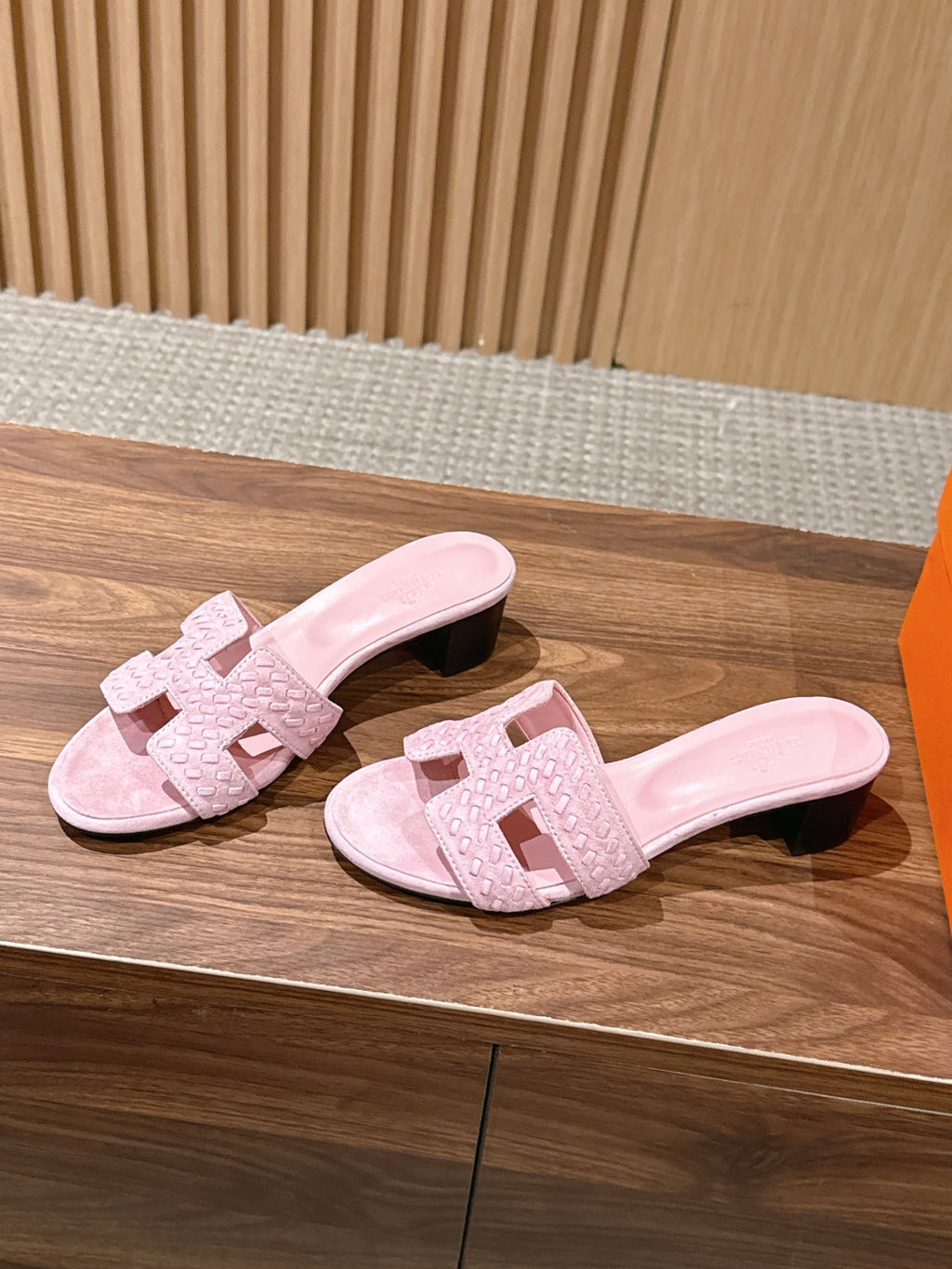 Hermès Woven Low Heel Slippers #384073