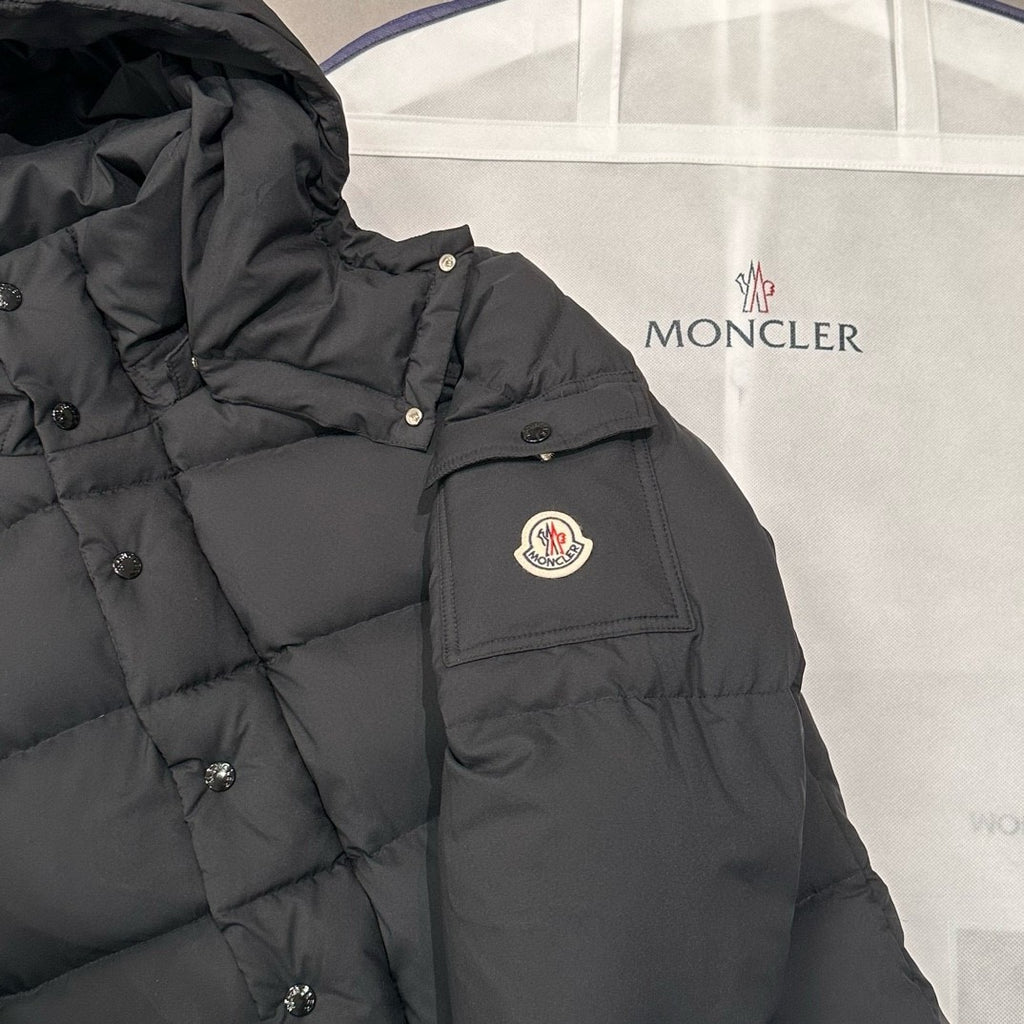 Moncler Men's Winter Solid Color Hooded Zipper Long Sleeve Puffer Down Jacket #73863