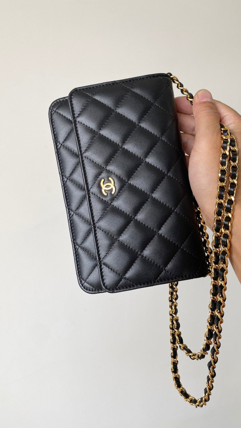 CHANEL Classic CC Logo Silver Buckle Lychee Leather Black #332724