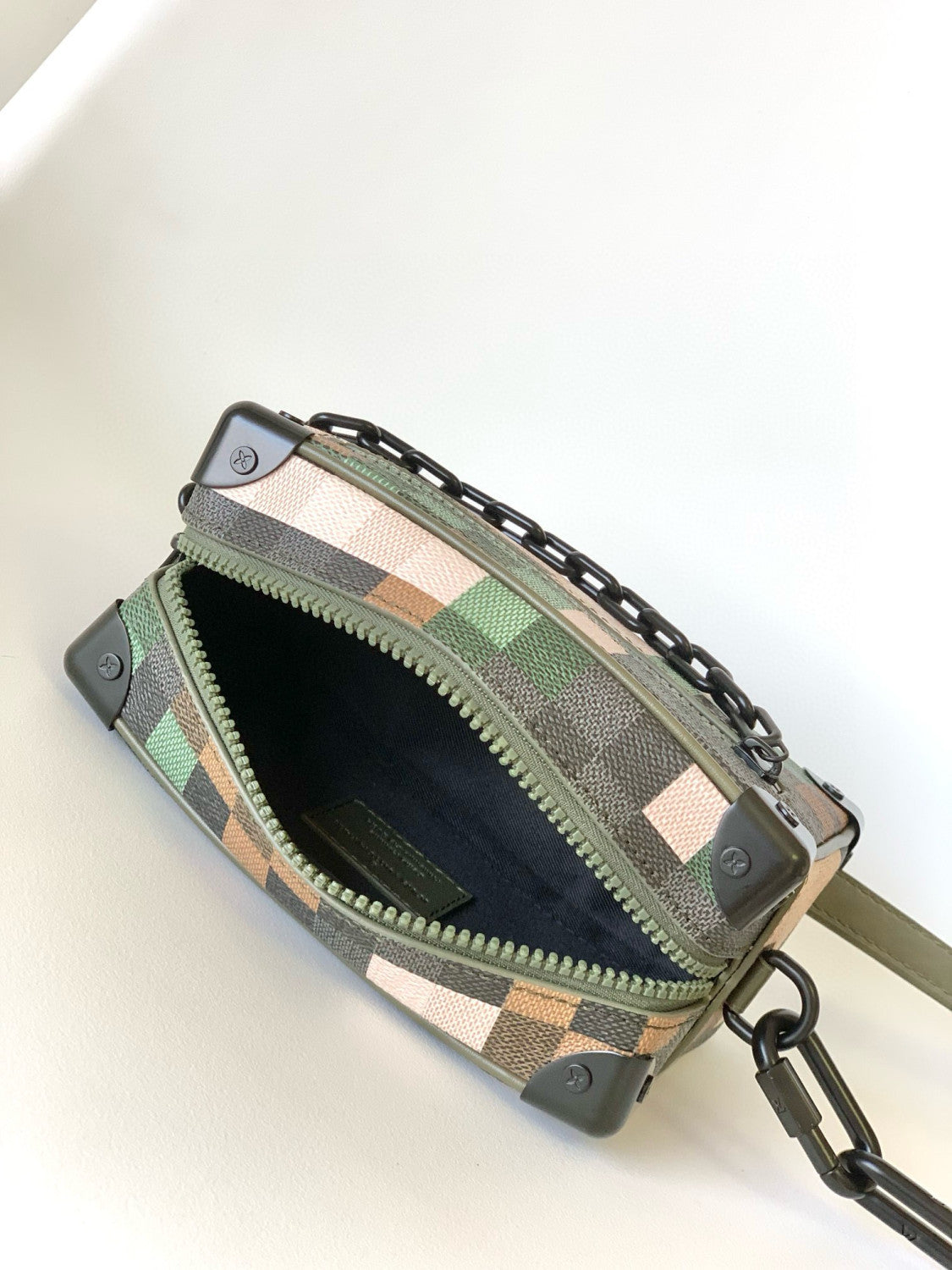 Louis Vuitton Men's Fashion Classic Adjustable Strap Zipper Closure Leather Shoulder Bag Crossbody Bag Bags M24581 #79156