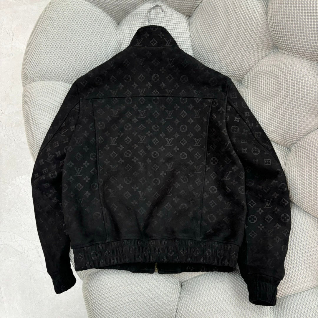 Louis Vuitton Men's Autumn and Winter Letter Printed Solid Color Zipper Long Sleeve Jacket #73149