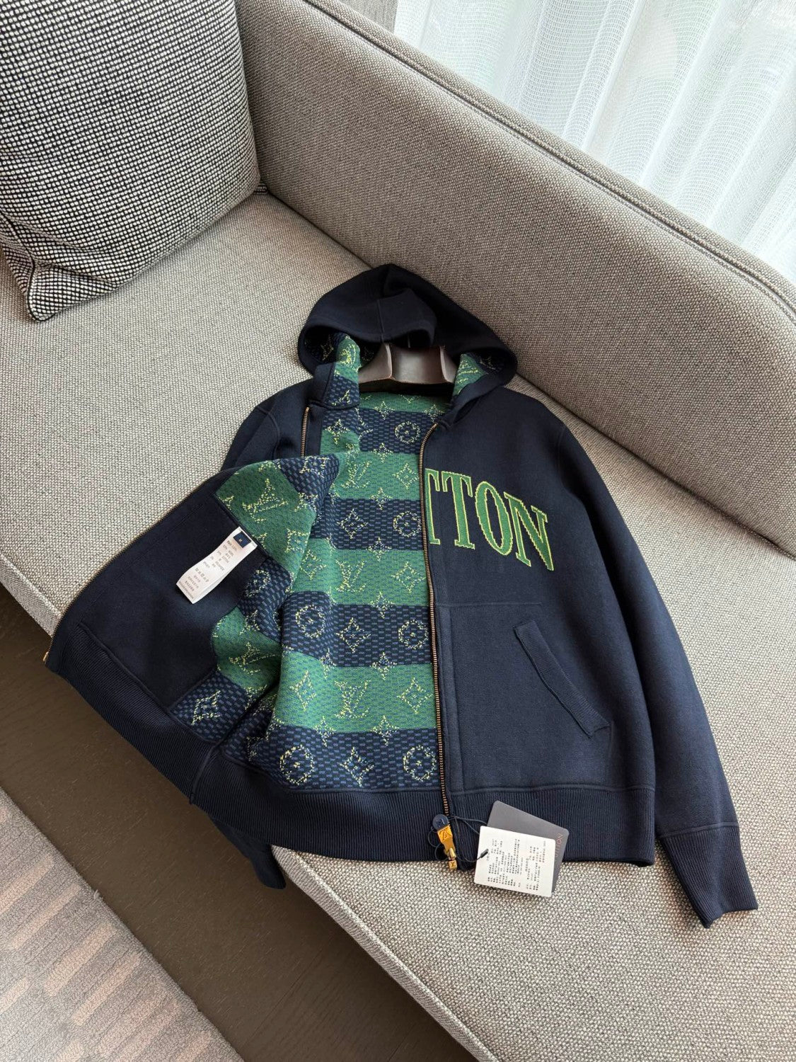 Louis Vuitton MONOGRAM Men's Spring/Fall Fashion Casual Hooded Zipper Letter Print Reversible Jacket #331359