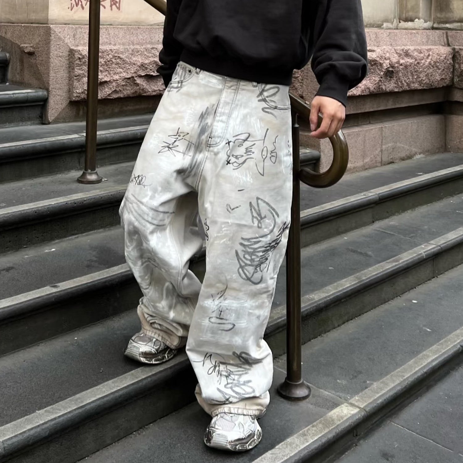 Balenciaga Men's Spring And Autumn Graffiti Retro Old Workwear Pants White Baggy Jeans High Street Fashion Straight Casual Pants Ngvp #1184