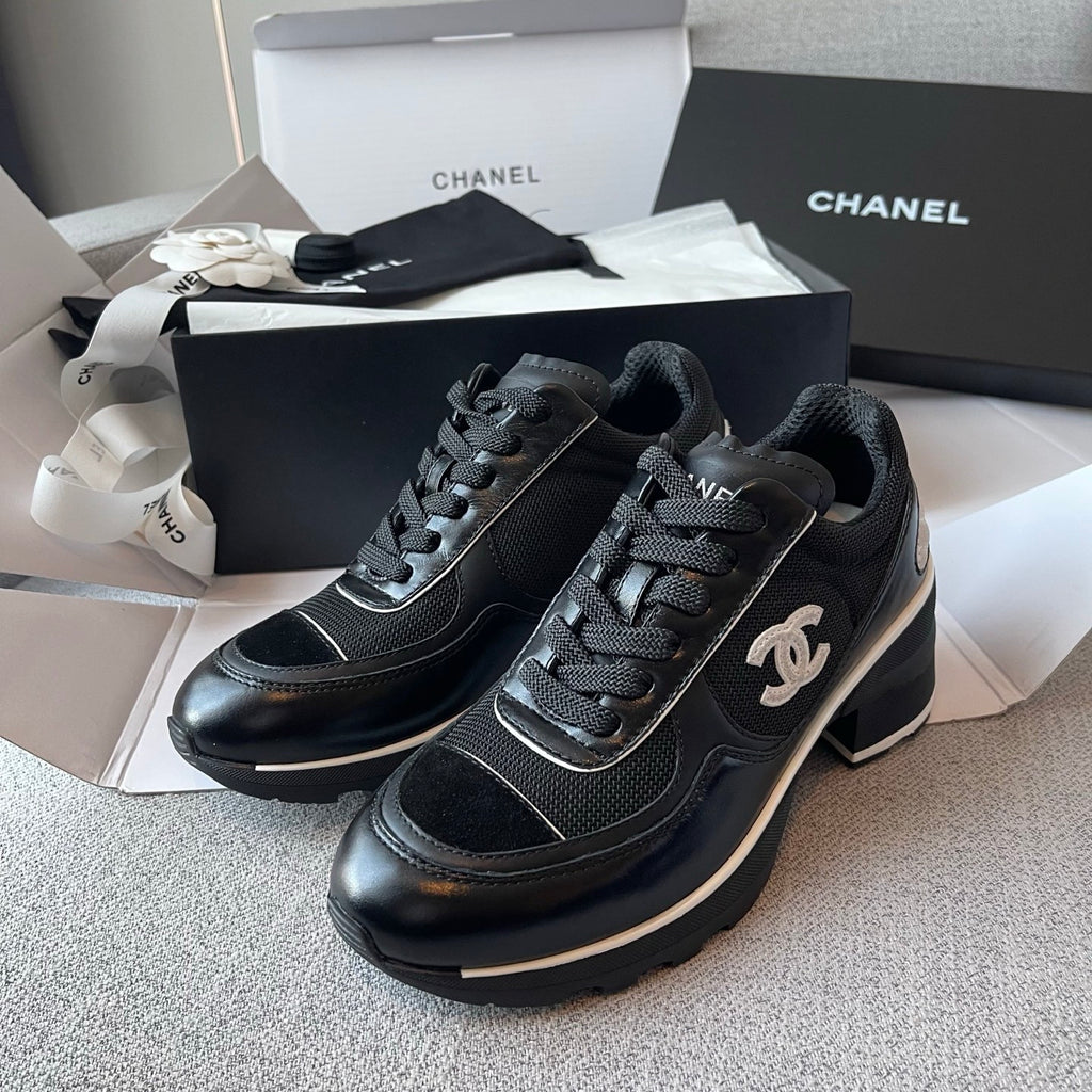 Chanel Sneakers Mixed Fibers Shiny Calfskin Suede Calfskin #335039