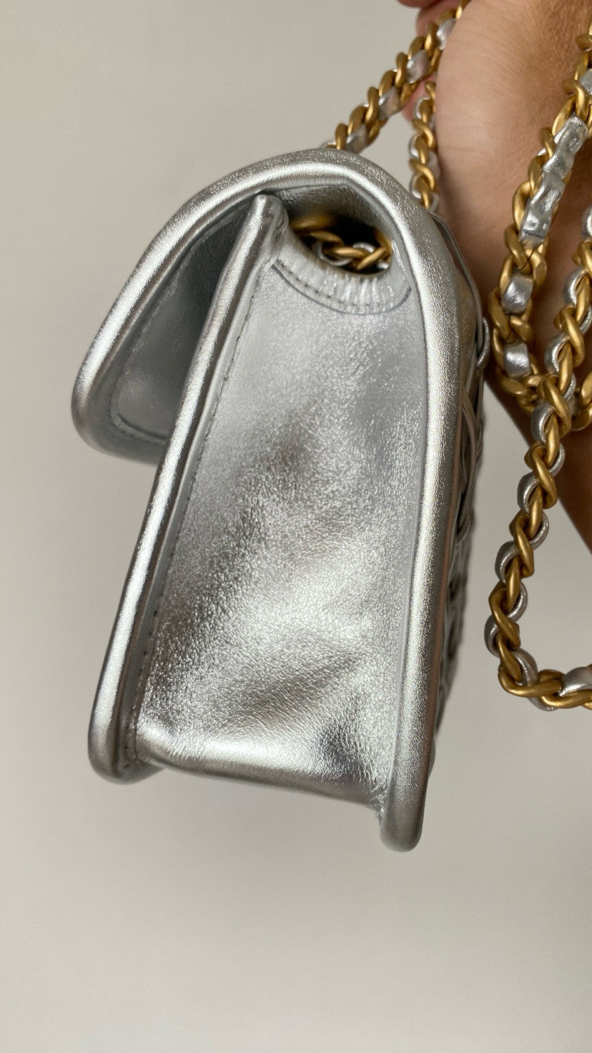 Chanel Women's Silver Lattice Chain Metallic Mirror Calfskin Shoulder Crossbody Bag Bags #76372