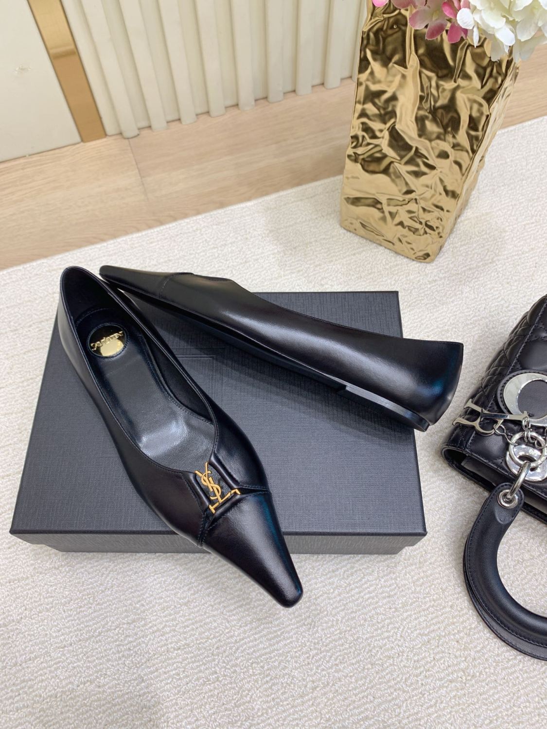 Saint Laurent Latest 2025 Silk Leather Spring/Summer Runway Single Shoes #332701