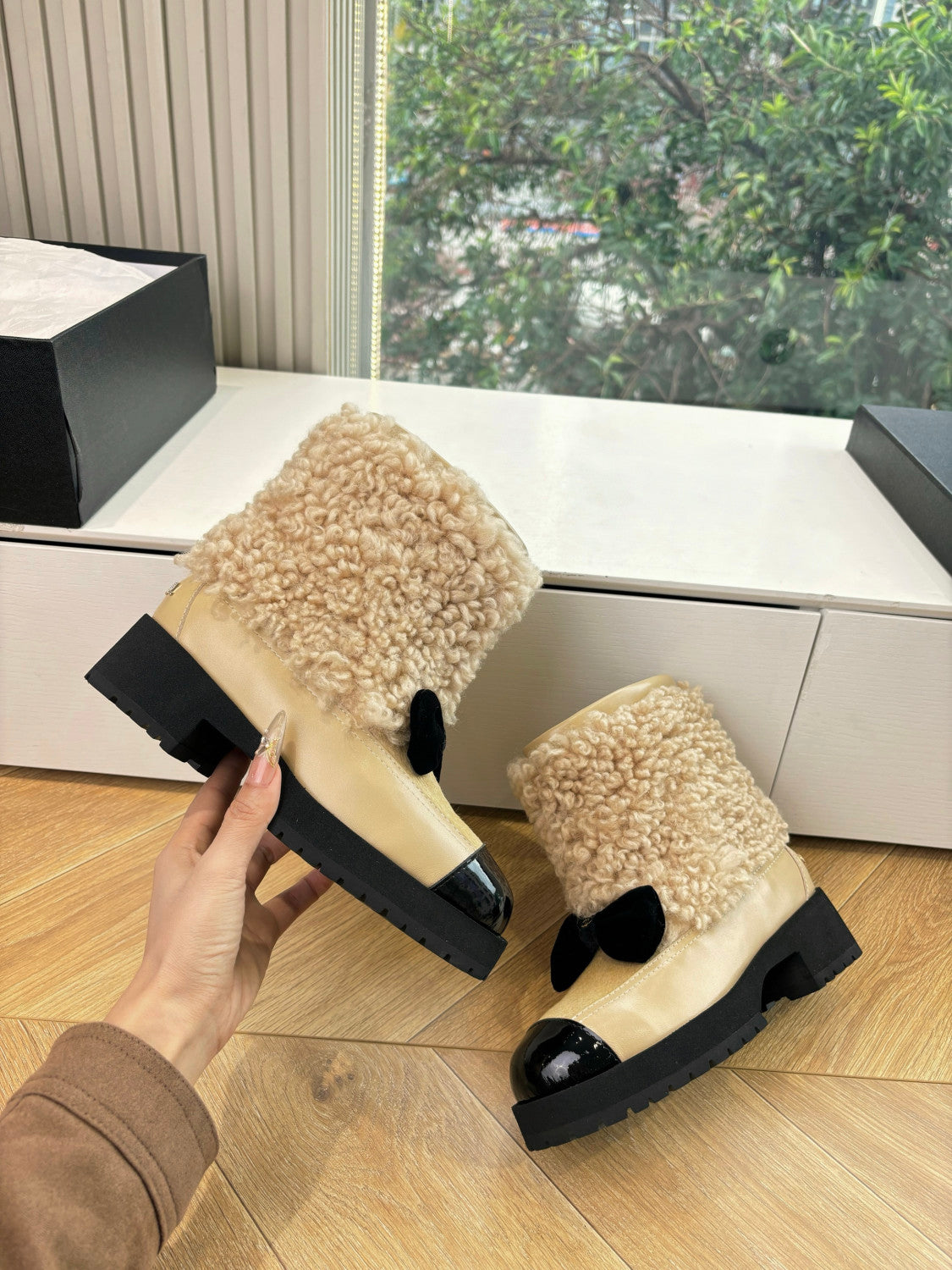 Chanel Short Boots Shearling Lambskin Calfskin Lambskin Patent Calfskin Beige Black #334244