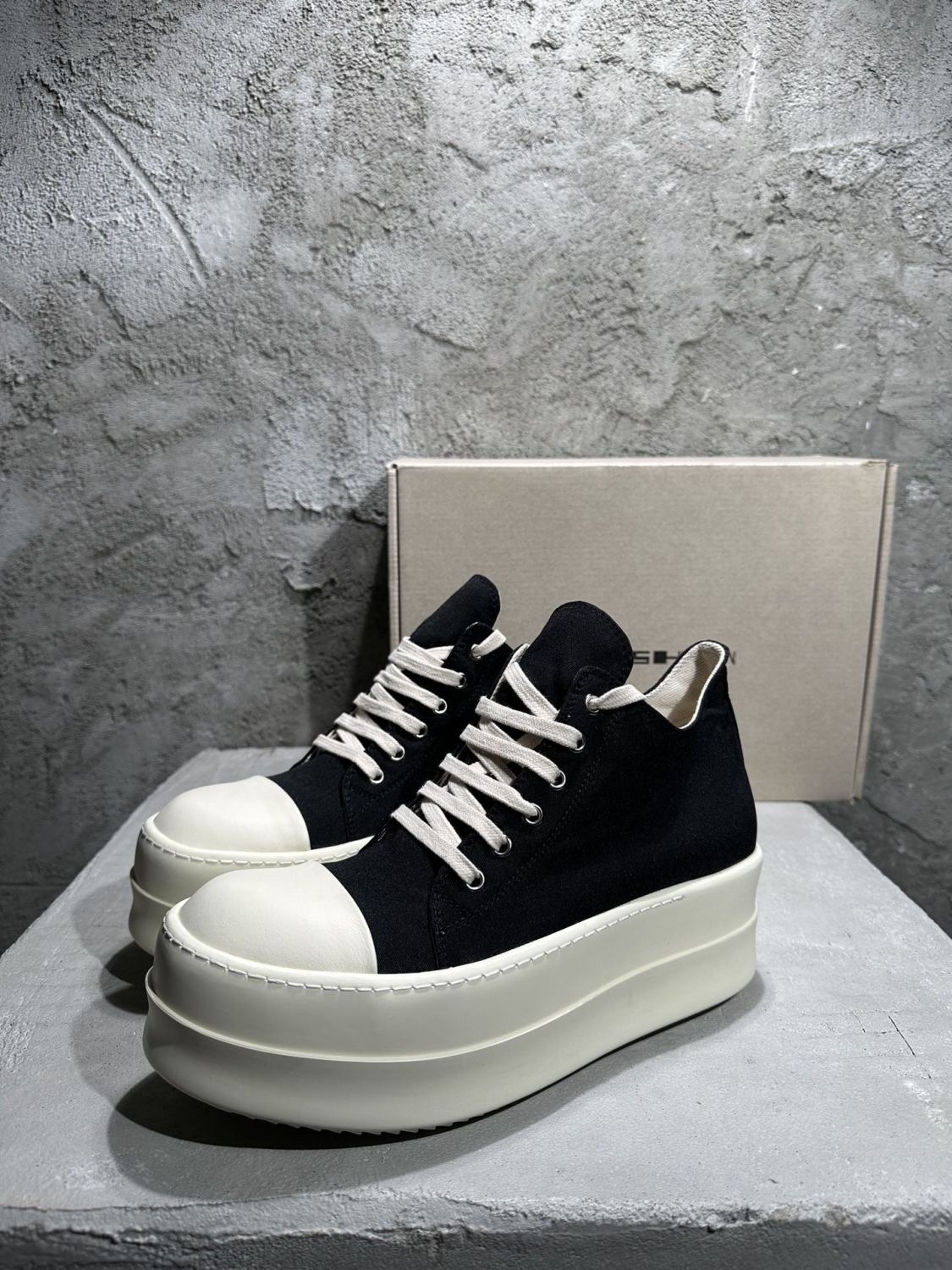 Rick Owens Men's And Women's Autumn/winter Round Toe Lace-up Fashion Cotton Canvas Thick Sole Low Top Shoes #78137