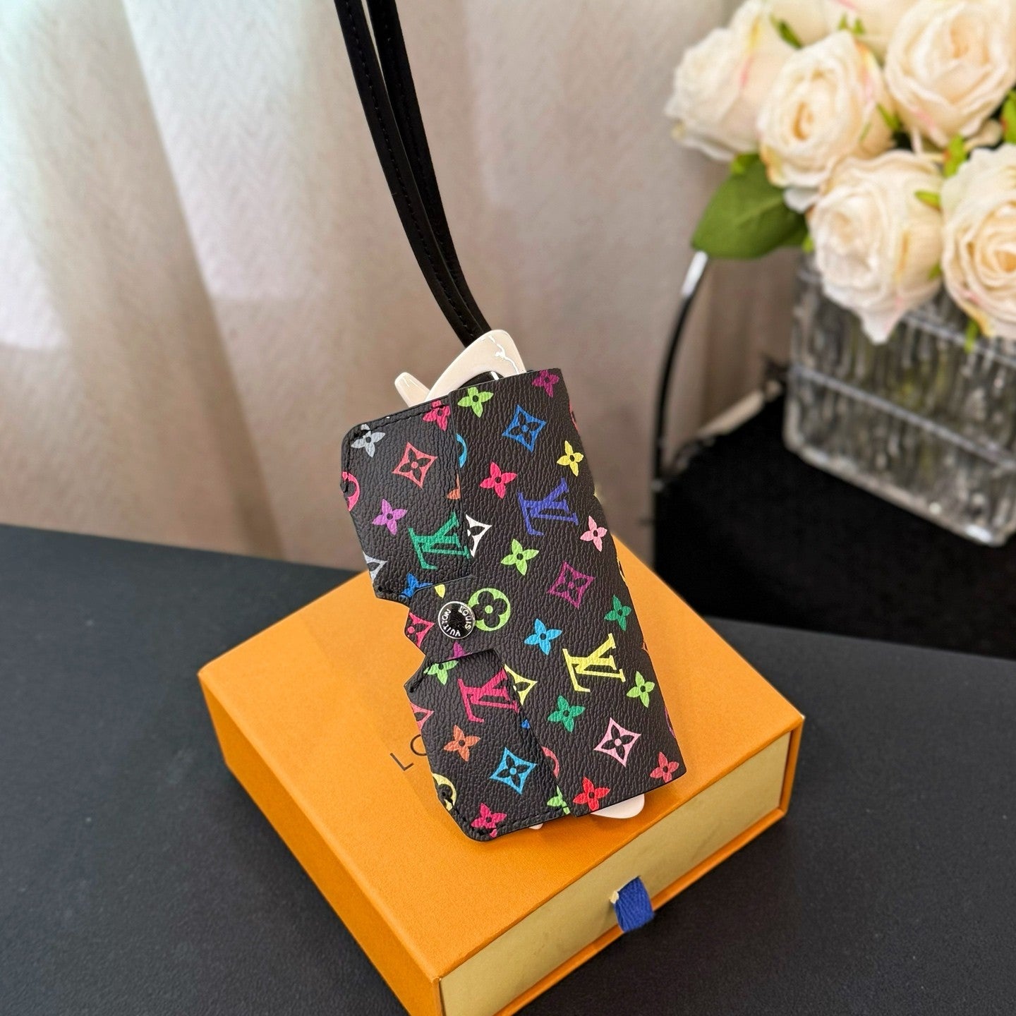 Louis Vuitton Men's And Women's Classic Fashion Aging Full-print Leather And Canvas Hanging Strap Eyeglass Case Bags M02701 #78174
