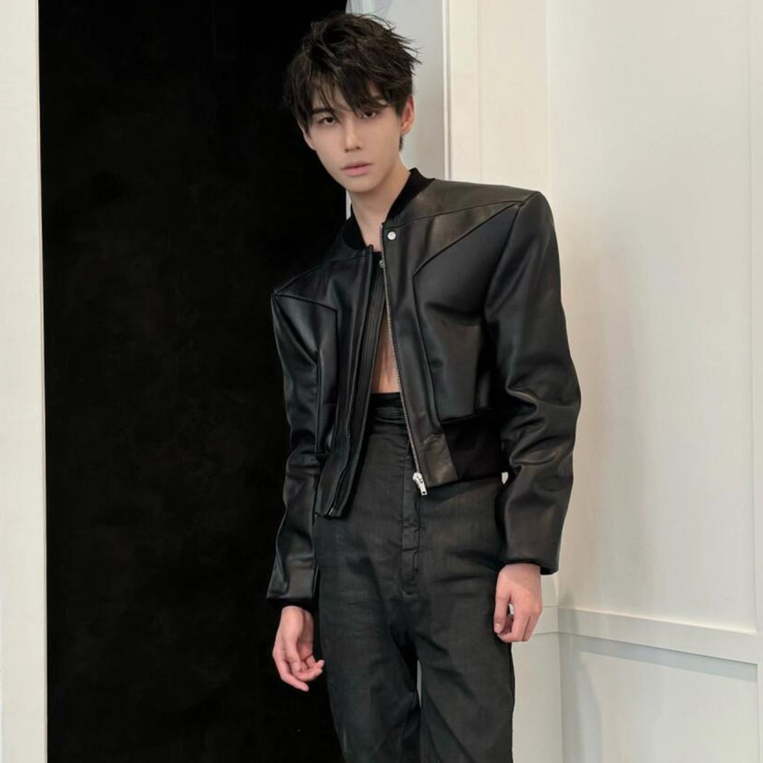 Rick Owens Men's Spring And Autumn Standing Collar Short Shoulder Padded Leather Jacket High Street Hip Hop Zip Long Sleeve Leather Jacket Ngvp #9828