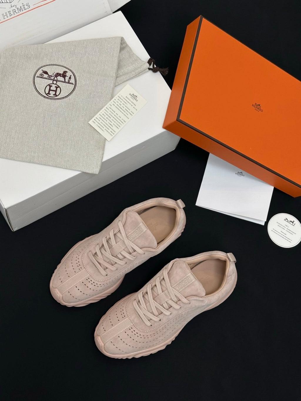 Hermès Neon sneaker #388692