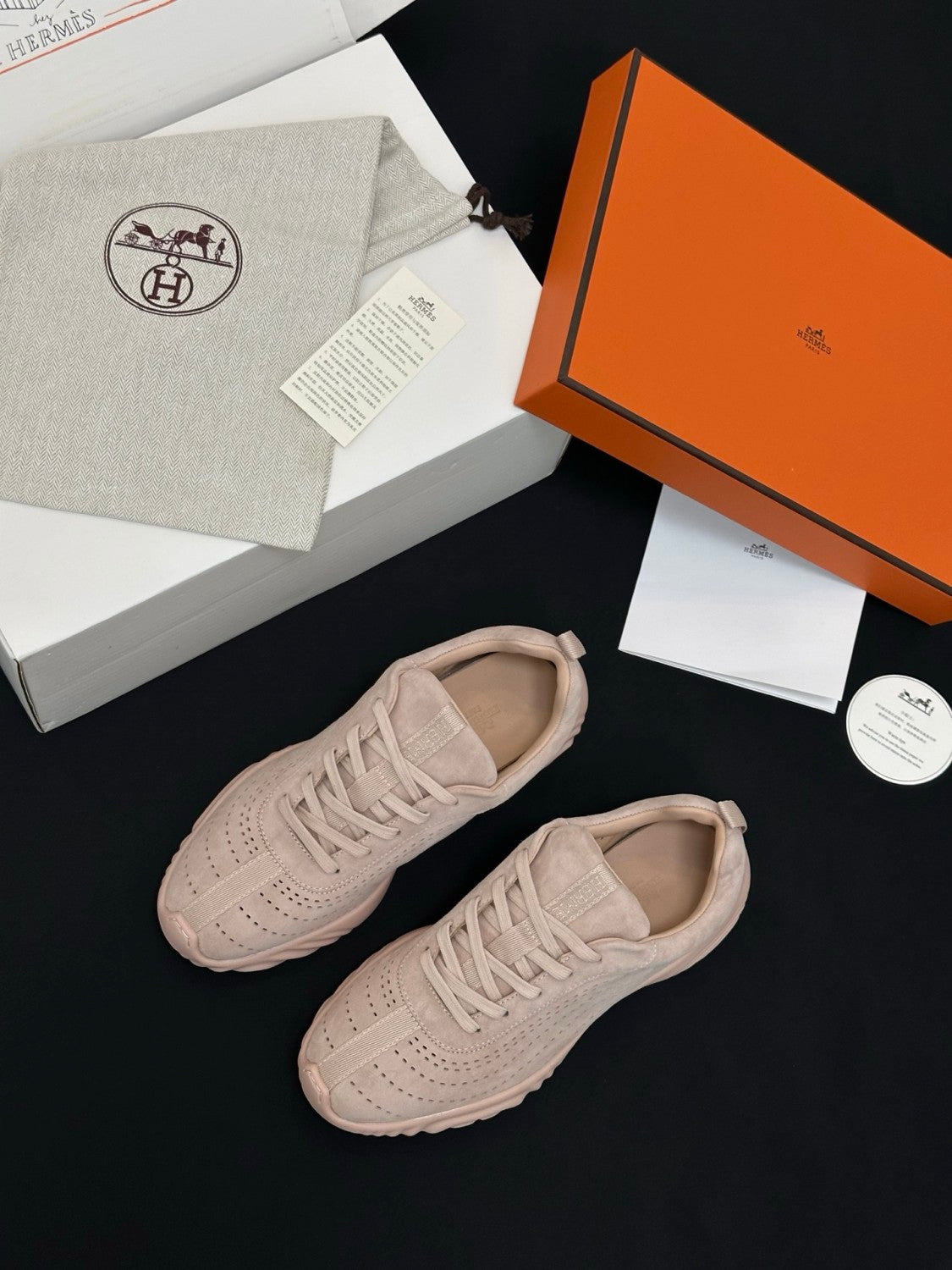 Hermès Neon sneaker #388692
