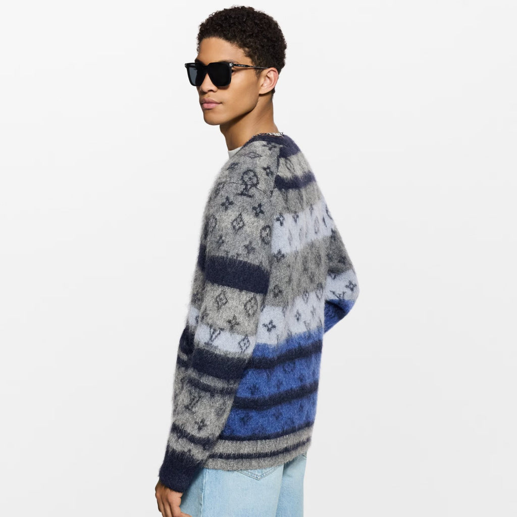 Louis Vuitton MONOGRAM Men's Fall/Winter Fashion Casual V Neck Single Button Classic Print Oversized Sweater Cardigan #79411