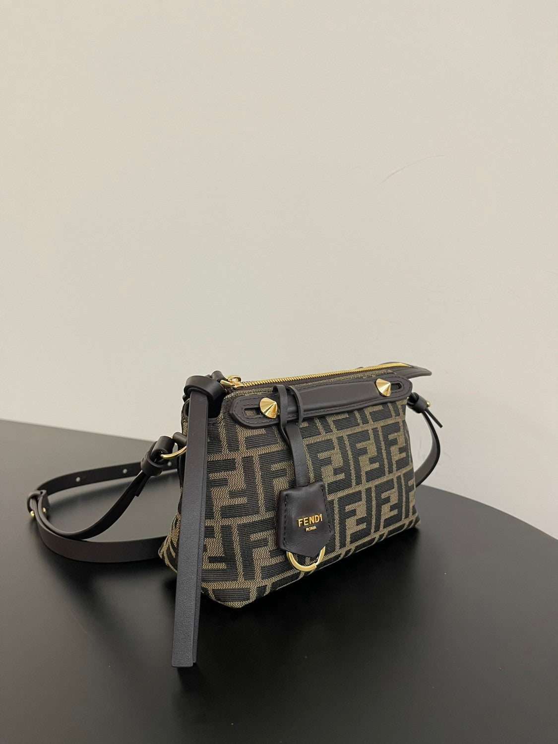 Fendi By The Way Soft Women's Adjustable Removable Shoulder Strap Solid Colour Brand Logo Cowhide Leather Single Shoulder Slanting Clutch Bag Bags #76953
