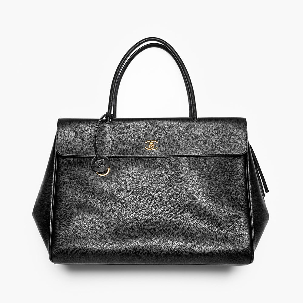 Chanel 26s New Arrival Women's Leather Handbag Grand Cabas Oversized Shoulder Tote Briefcase Commuter Shoulder Bag  Luxurious Look Bags #82823A