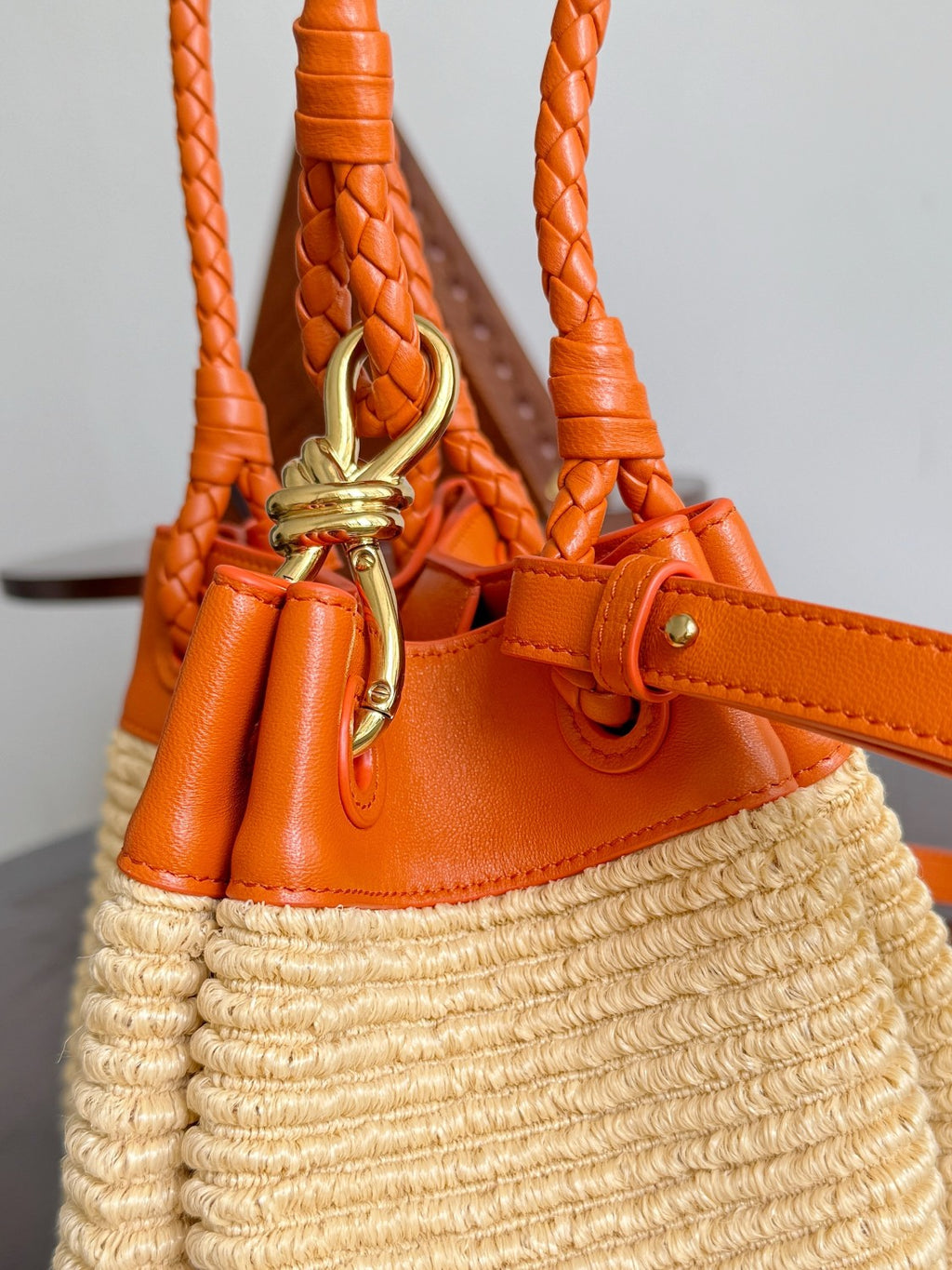 Bottega Veneta Small Parachute Women's Adjustable Detachable Shoulder Strap Raffia And Leather Shoulder Bag Handbag Bags #77633