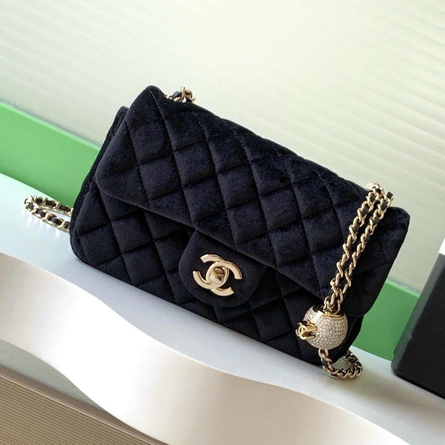 Chanel 25a Diamond Ball CF Velvet Clutch Women's Fashionable Exquisite Mini Crossbody Chain-Strap Flap Bag #193617
