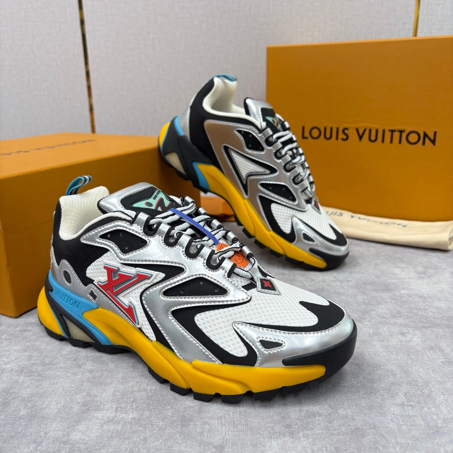 Louis Vuitton LV RUNNER TATIC Men's And Women's Spring/summer Casual Round Toe Lace Up Floral Logo Low Top Casual Sneakers Shoes #78323