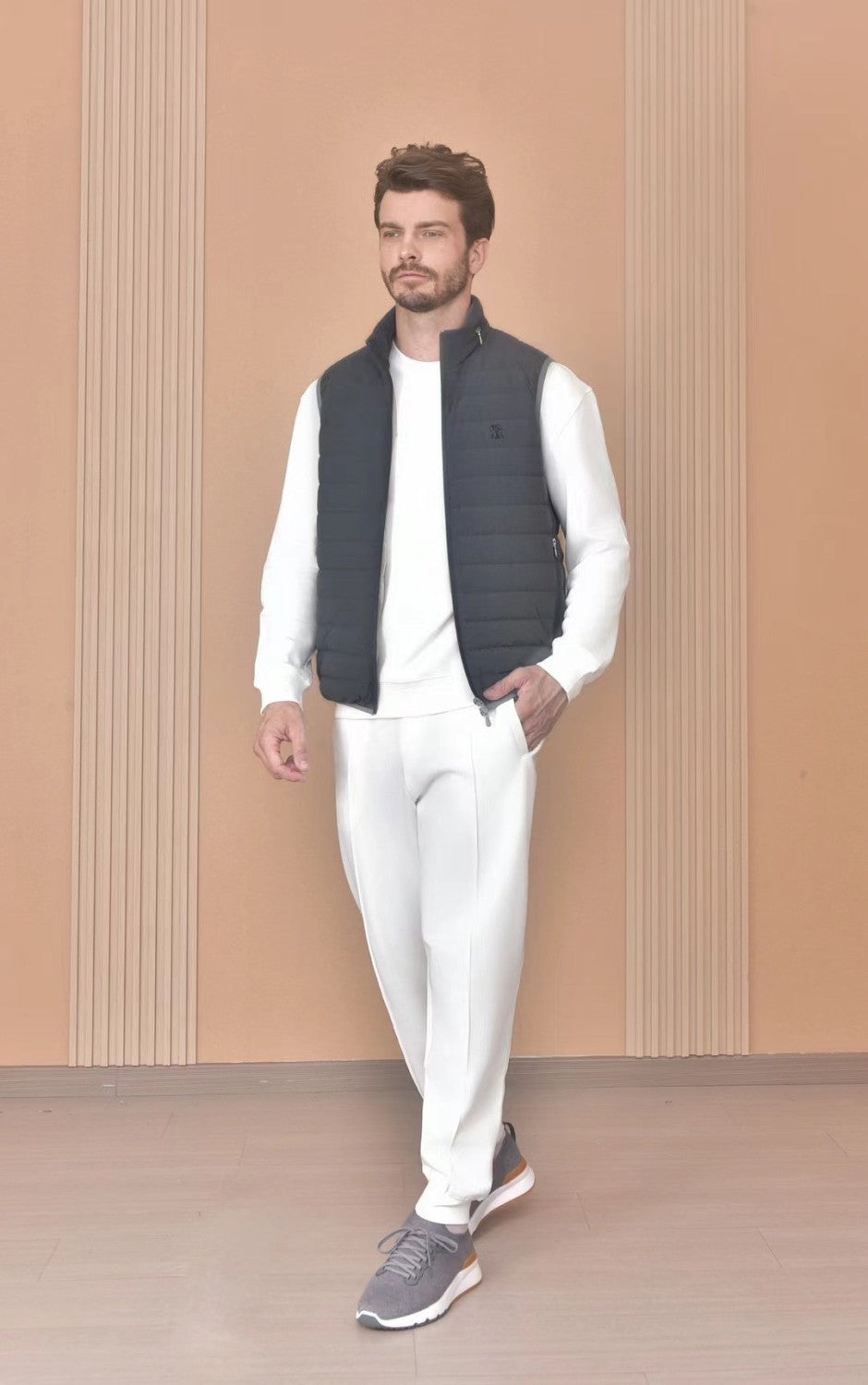 Brunello Cucinelli Men's Logo Embroidered High Neck Zipper Solid Color Fitted Straight Sleeveless Down Vest Ngvp #9665