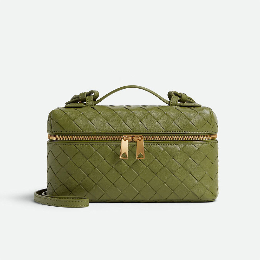 Bottega Veneta Bang Bang Women's Gold Accessories Zipper Closure Solid Color Calfskin Shoulder Crossbody Handbag Bag Bags #76533