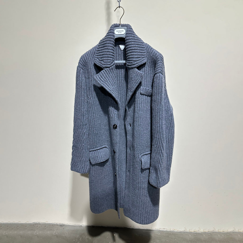 Bottega Veneta Men's Fall/winter Gray Chunky Knit Jacket - Comfortable Warmth. Functional Pockets And Minimalist Design #75722