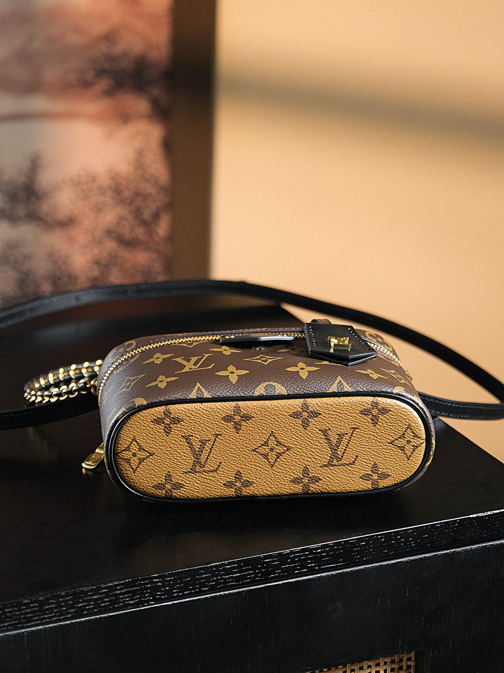Louis Vuitton Vanity Chain Pouch Women's Brown Monogrammed Pendant Zipper Closure Calfskin Gloves Cosmetic Bag Bags #75134